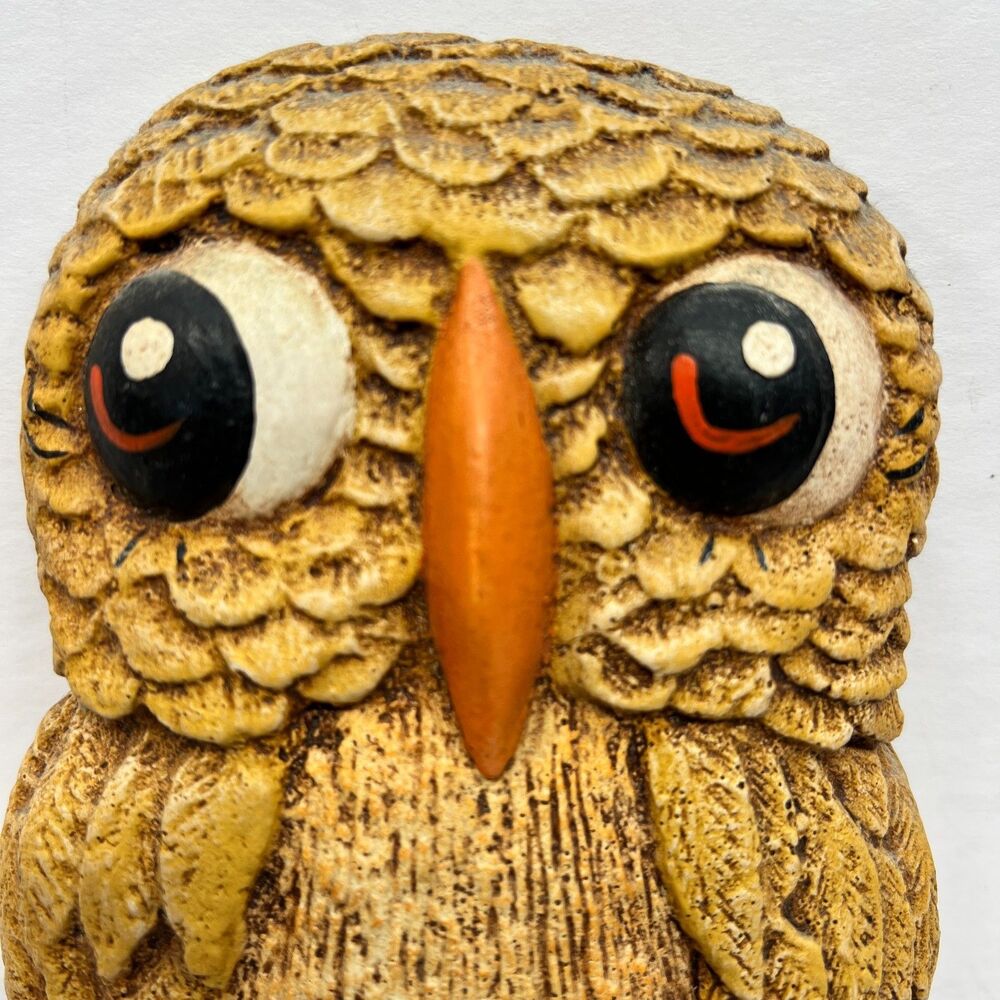Adorable Vtg 70s Big Eye Baby Owl Decor Wall Hanging Plaster Chalkware? - Picture 2 of 5